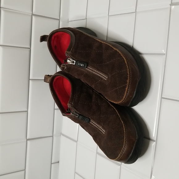 Lands' End Shoes - Land's End Zipper Pull on Quilted Shoes with Leather